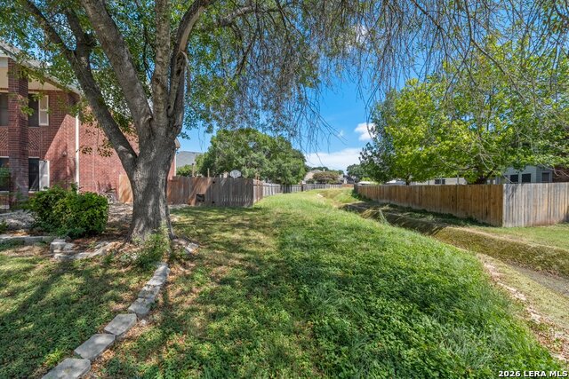 1644 Jasmine Property Photo 31
