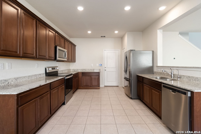 10331 Braunig Property Photo 6