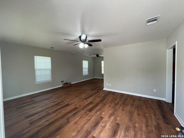 1507 W Hilderbrand Property Photo 4