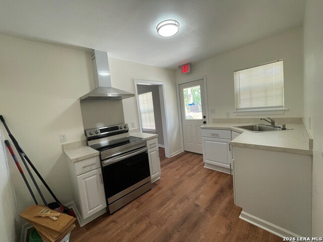 1507 W Hilderbrand Property Photo 5