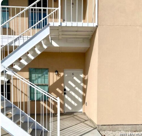 391 Riverside Dr Property Photo 2