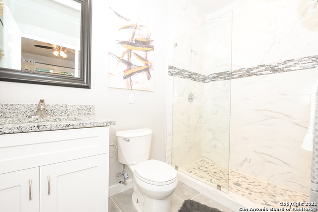 523 Porter St Property Photo 23