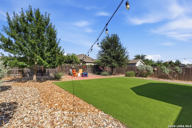 19014 Summer Hvn Property Photo 3