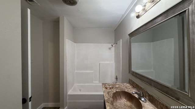 325 E French Property Photo 5