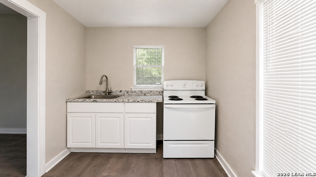 1817 San Luis Property Photo 6