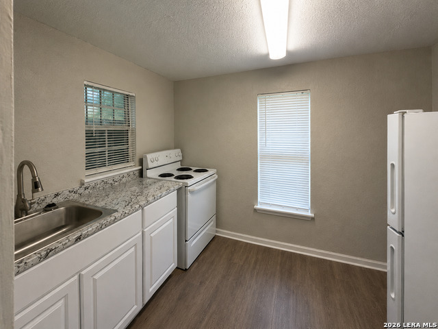 1817 San Luis Property Photo 8