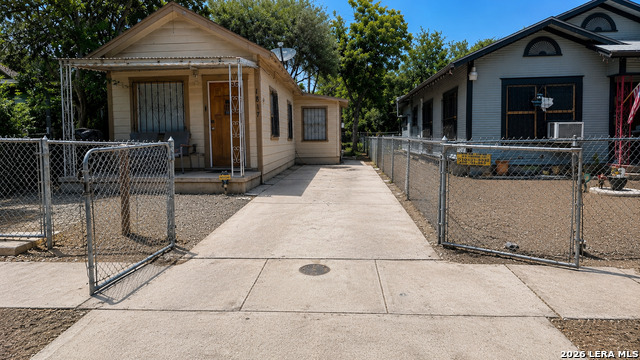 1817 San Luis Property Photo 15