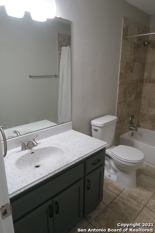 8720 Welles Hbr Property Photo 9