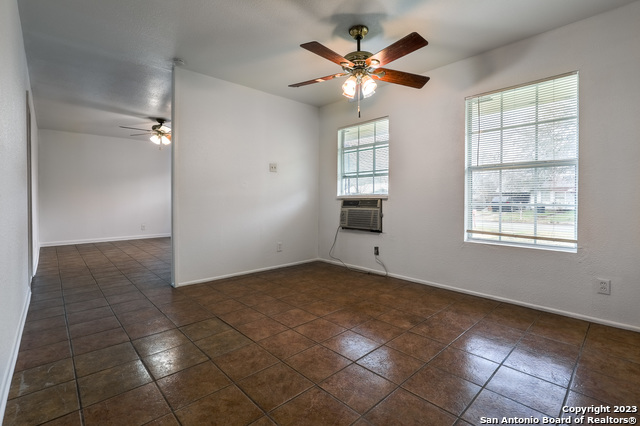 5434 Plumtree Dr Property Photo 13