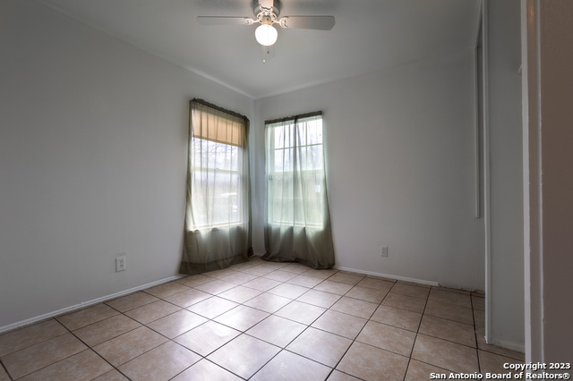 5434 Plumtree Dr Property Photo 16