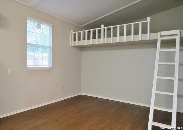 333 E Torrey St Property Photo 4