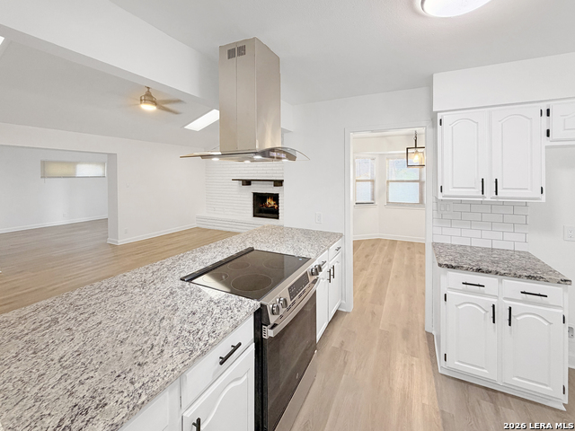 8346 Athenian Property Photo 3
