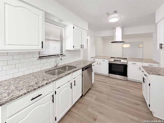 8346 Athenian Property Photo 6