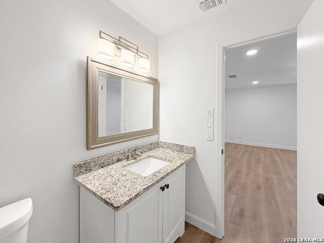 8346 Athenian Property Photo 22
