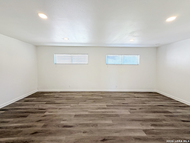 8346 Athenian Property Photo 30