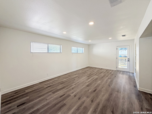 8346 Athenian Property Photo 33