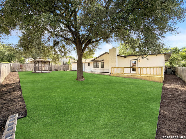 8346 Athenian Property Photo 41