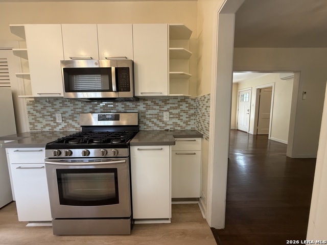 6711 Broadway Property Photo 14