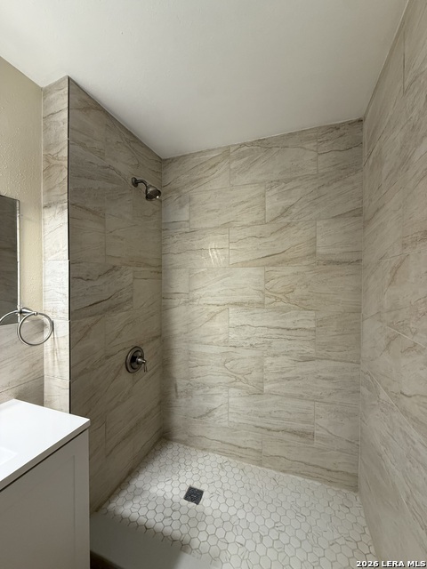 6711 Broadway Property Photo 22