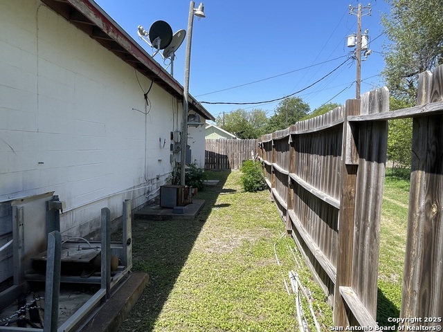 1230 E Santa Gertrudis St Property Photo 32