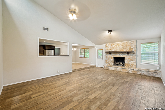 16115 Wolf Creek Property Photo 5