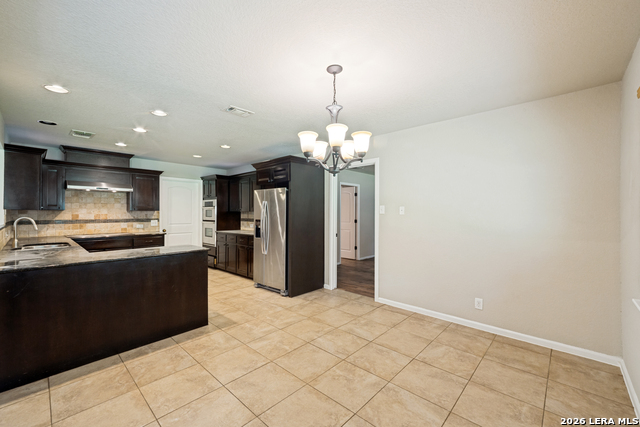 16115 Wolf Creek Property Photo 9