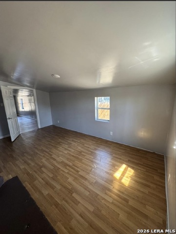 1111 Delgado St Property Photo 3