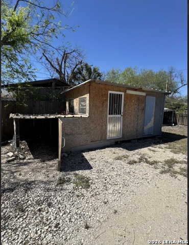 1111 Delgado St Property Photo 11