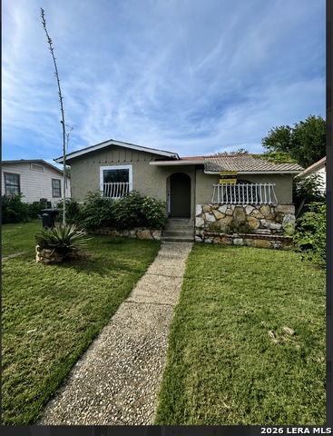 627 BEXAR DR