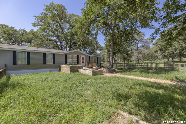 111 Longhorn Rd Property Photo 1