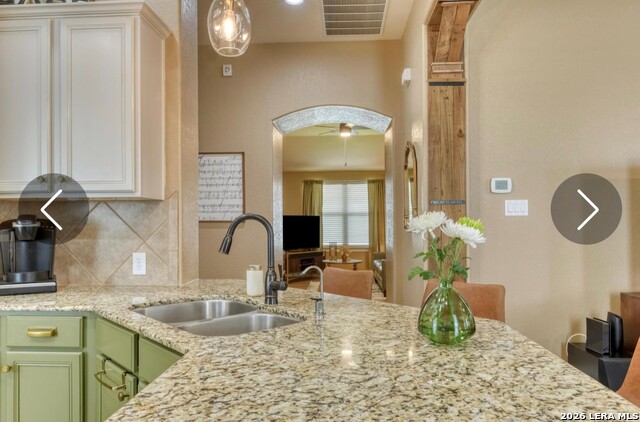 2619 Ladera Bnd Property Photo 11