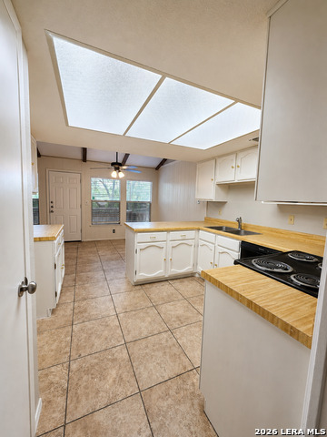 8603 Leyland Property Photo 4