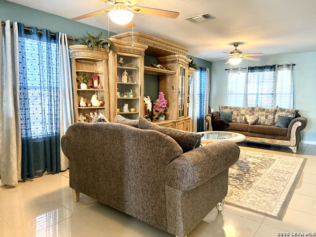 1235 Autumn Moon Property Photo 5
