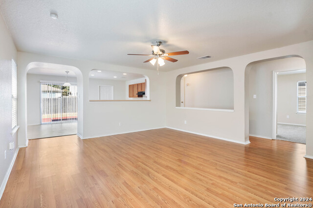 1531 Ambush Crk Property Photo 3