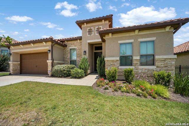 23218 Curvado Property Photo 5