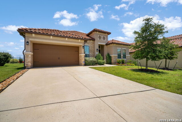 23218 Curvado Property Photo 8