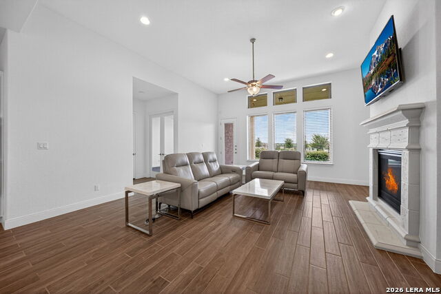 23218 Curvado Property Photo 13