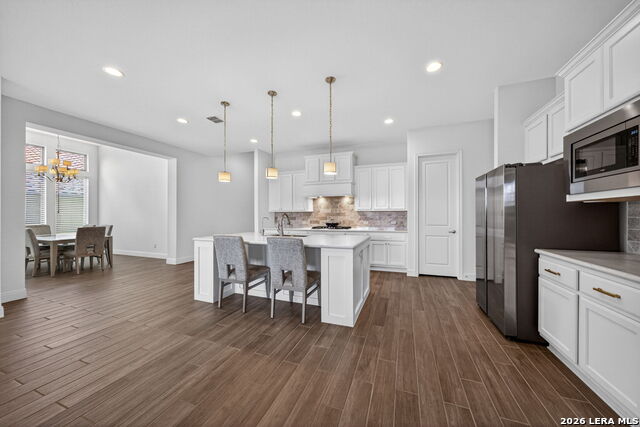 23218 Curvado Property Photo 17