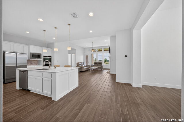 23218 Curvado Property Photo 18