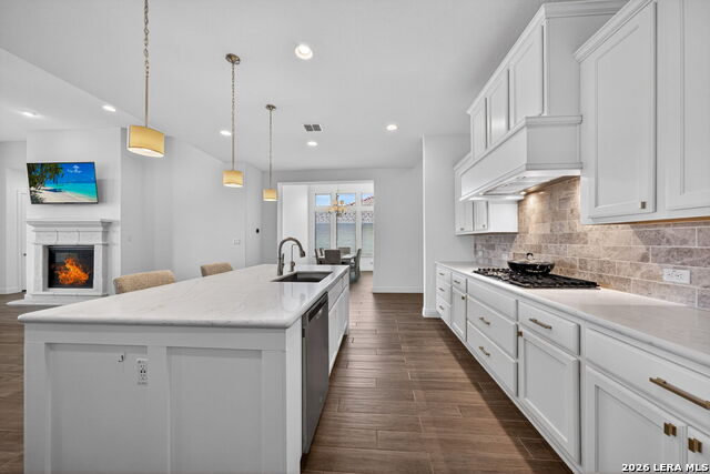 23218 Curvado Property Photo 21