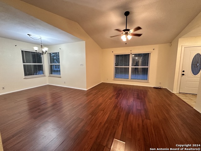 6951 Wright Way St Property Photo 4