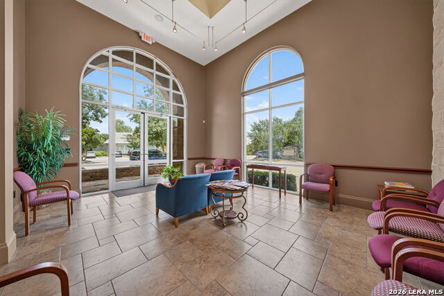16007 Via Shavano Property Photo 6