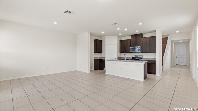 6555 Runaway Row Property Photo 3