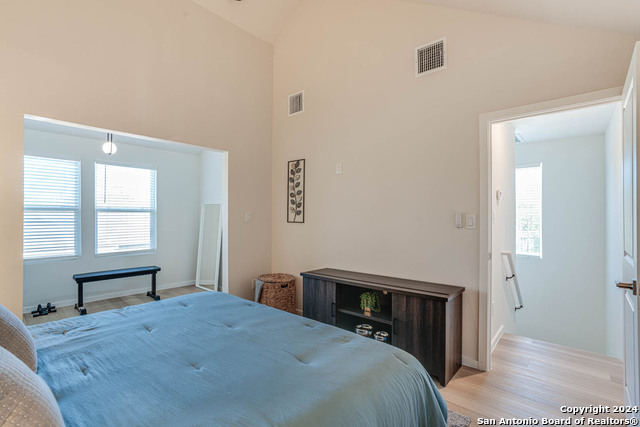 531 S Monumental Property Photo 17