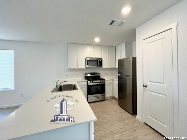 12931 Kathleen Property Photo 6