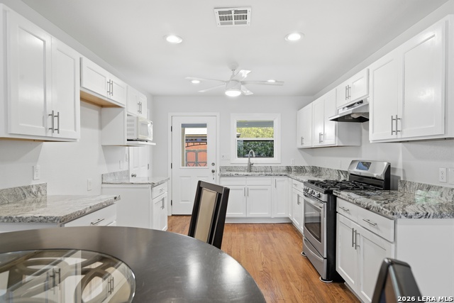 511 Lovera Blvd Property Photo 10