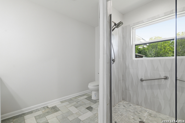 511 Lovera Blvd Property Photo 15