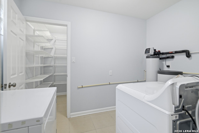 511 Lovera Blvd Property Photo 22