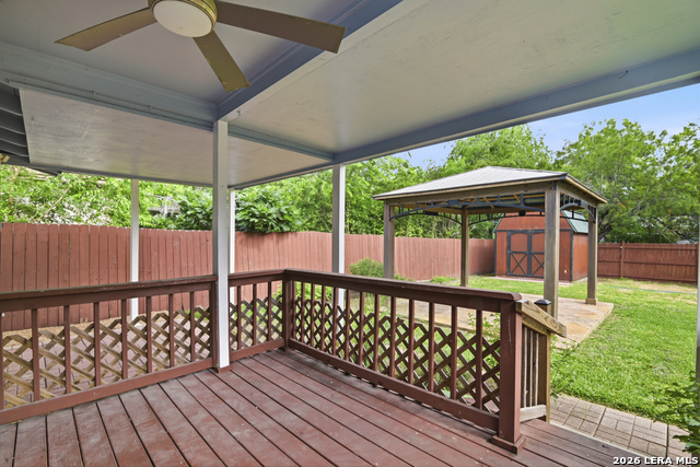 511 Lovera Blvd Property Photo 23