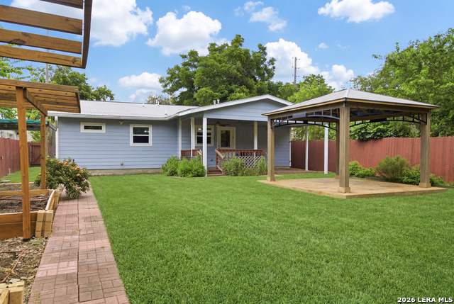 511 Lovera Blvd Property Photo 25